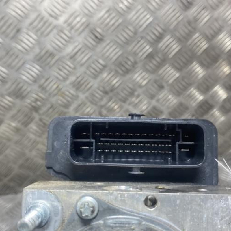 Bloc ABS (freins anti-blocage) RENAULT KADJAR Photo n°7