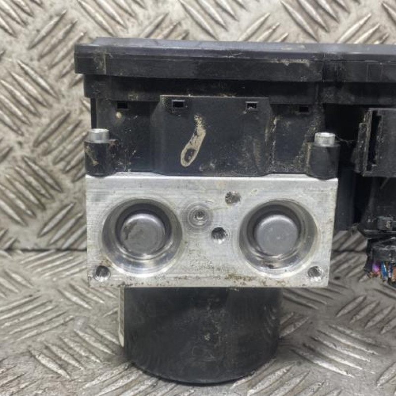 Bloc ABS (freins anti-blocage) FORD KUGA 2 Photo n°1