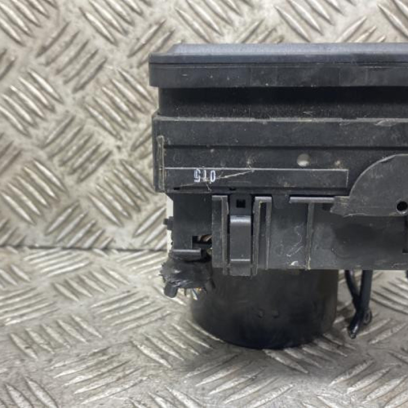 Bloc ABS (freins anti-blocage) FORD KUGA 2 Photo n°4