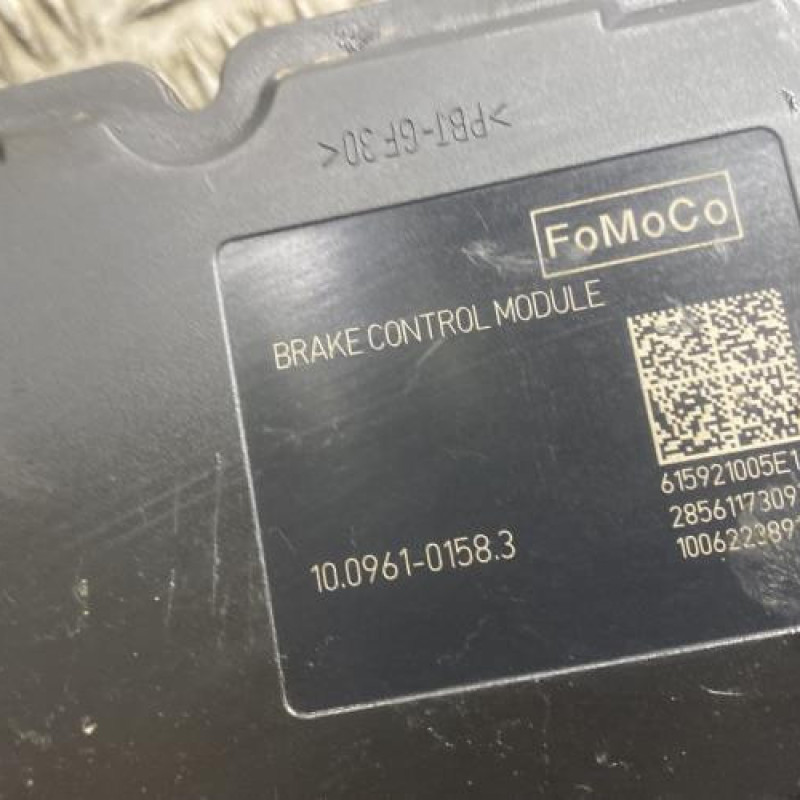 Bloc ABS (freins anti-blocage) FORD KUGA 2 Photo n°5