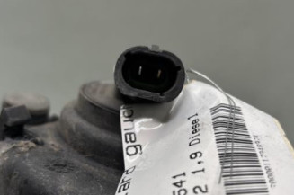 Anti brouillard gauche (feux) RENAULT SCENIC 1