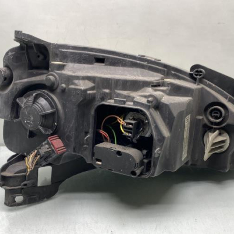 Optique avant principal gauche (feux)(phare) OPEL CORSA C Photo n°4