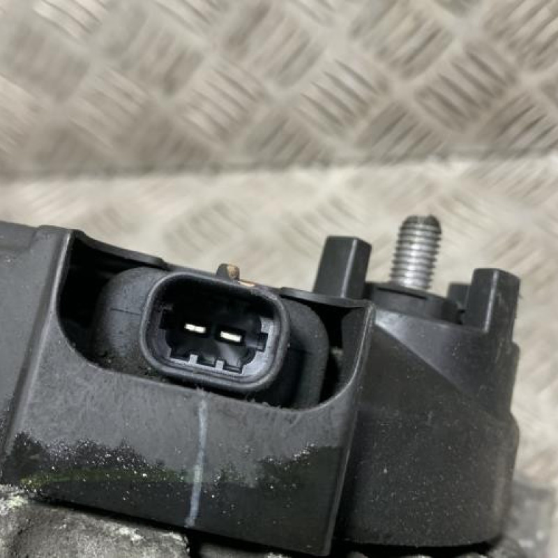 Alternateur OPEL INSIGNIA 1 Photo n°3