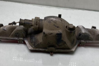 Anti brouillard arriere PEUGEOT 208 1