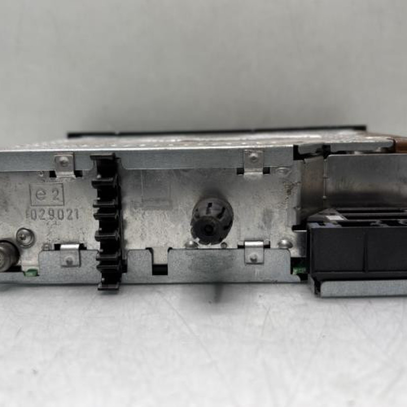 Autoradio d'origine RENAULT CLIO 2 Photo n°3