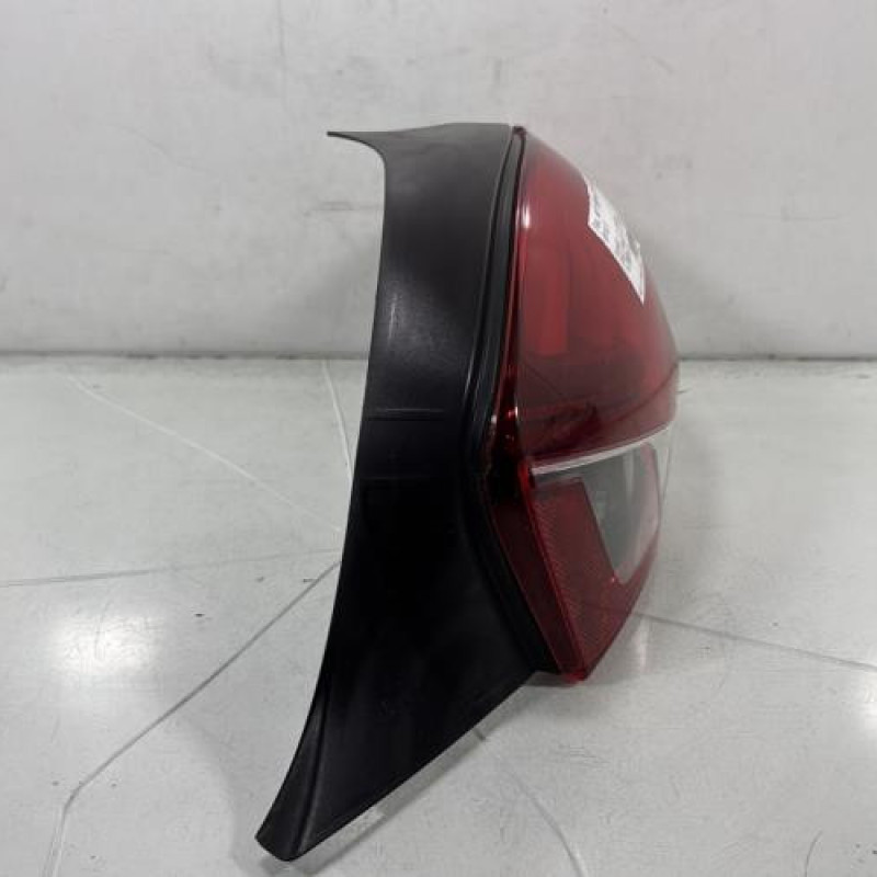 Feu arriere principal droit (feux) PEUGEOT 208 1 Photo n°2