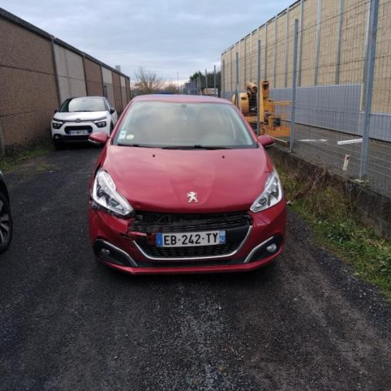 Feu arriere principal droit (feux) PEUGEOT 208 1 Photo n°5