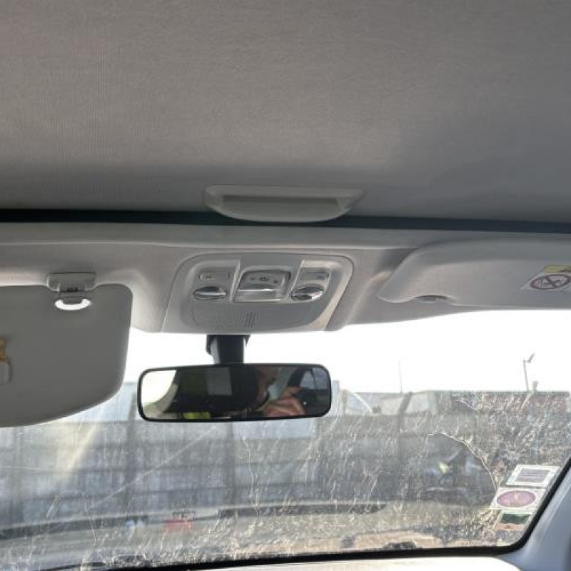 Antenne PEUGEOT 208 1 Photo n°16