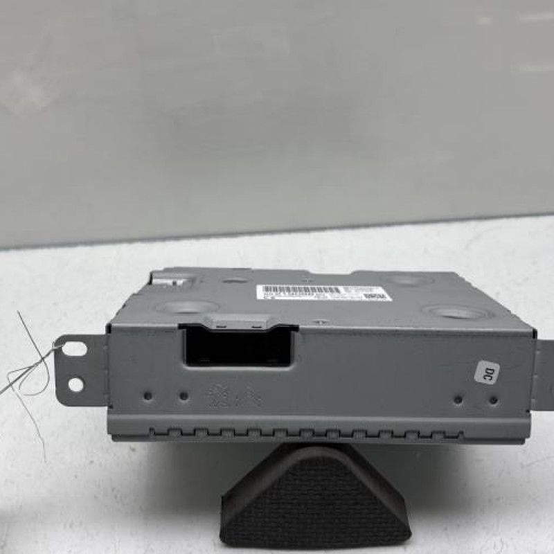 Autoradio d'origine PEUGEOT 208 1 Photo n°1