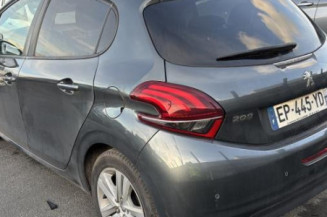 Autoradio d'origine PEUGEOT 208 1