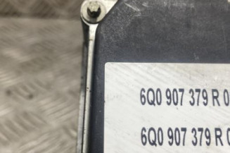 Bloc ABS (freins anti-blocage) VOLKSWAGEN POLO 4