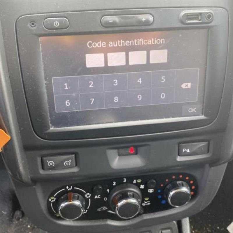 Autoradio d'origine DACIA DUSTER 1 Photo n°7