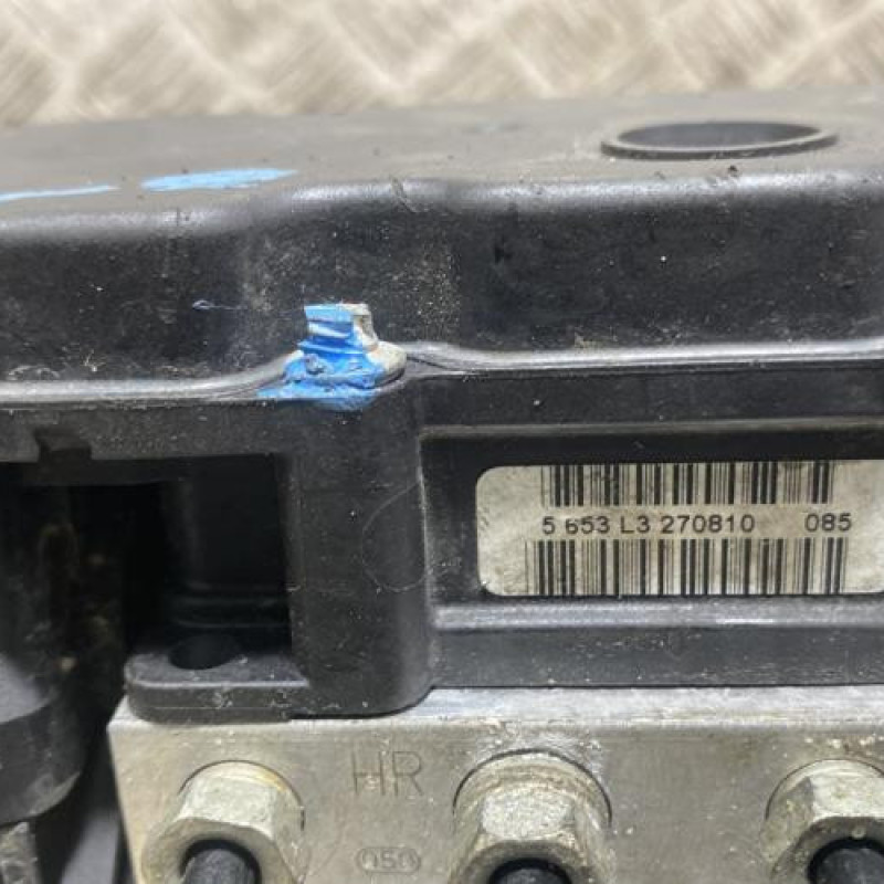 Bloc ABS (freins anti-blocage) OPEL CORSA D Photo n°3