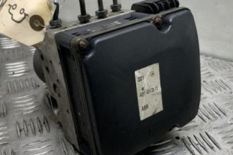 Bloc ABS (freins anti-blocage) MERCEDES CLASSE CLS 219 Photo n°1