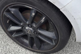 Anti brouillard gauche (feux) OPEL CORSA D