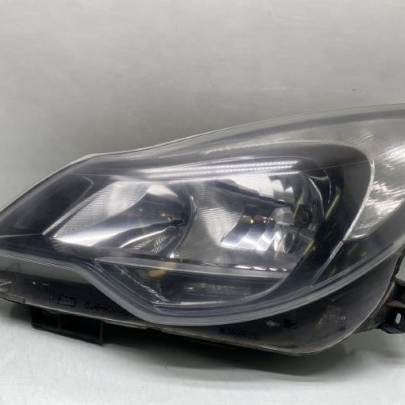 Optique avant principal gauche (feux)(phare) OPEL CORSA D Photo n°1