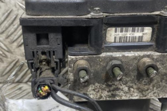 Bloc ABS (freins anti-blocage) NISSAN MICRA 3