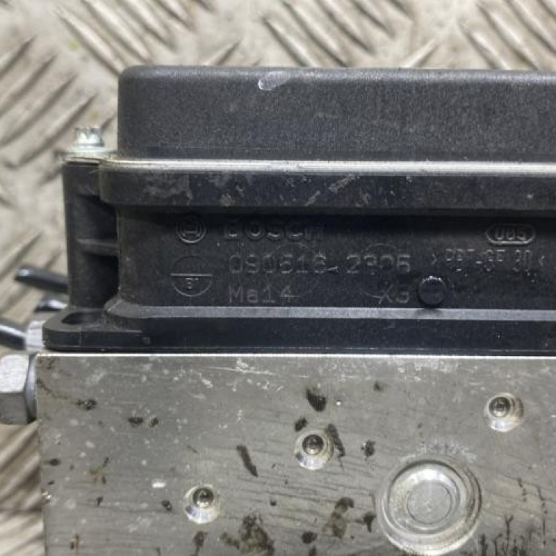 Bloc ABS (freins anti-blocage) PEUGEOT 508 1 SW Photo n°1