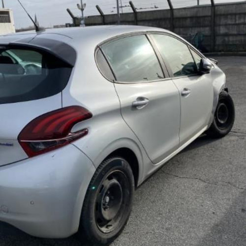 Bloc ABS (freins anti-blocage) PEUGEOT 208 1 Photo n°10