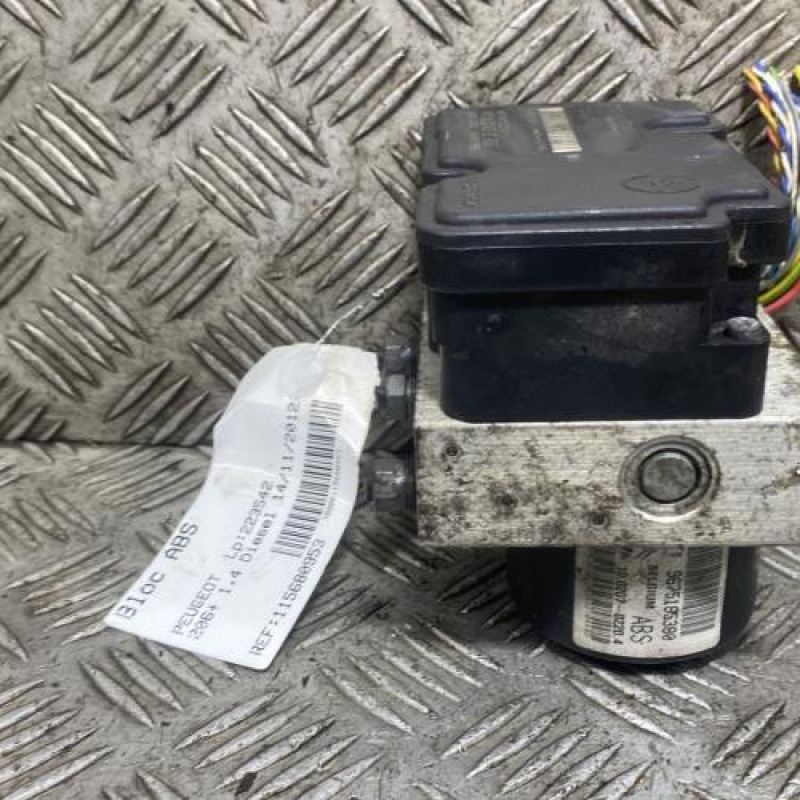 Bloc ABS (freins anti-blocage) PEUGEOT 206+ Photo n°4