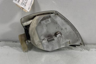 Optique avant secondaire gauche (feux)(clignotant) VOLKSWAGEN POLO 3
