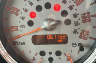 Optique avant secondaire gauche (feux)(clignotant) MINI MINI 1 R52