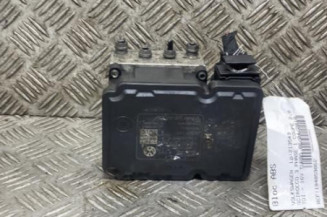 Bloc ABS (freins anti-blocage) VOLKSWAGEN SCIROCCO 3
