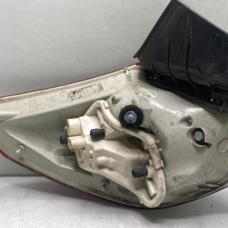 Feu arriere principal droit (feux) OPEL ASTRA J Photo n°2