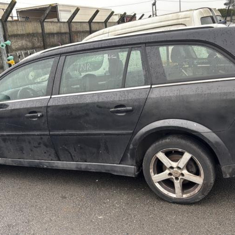 Feu arriere principal droit (feux) OPEL VECTRA C Photo n°8