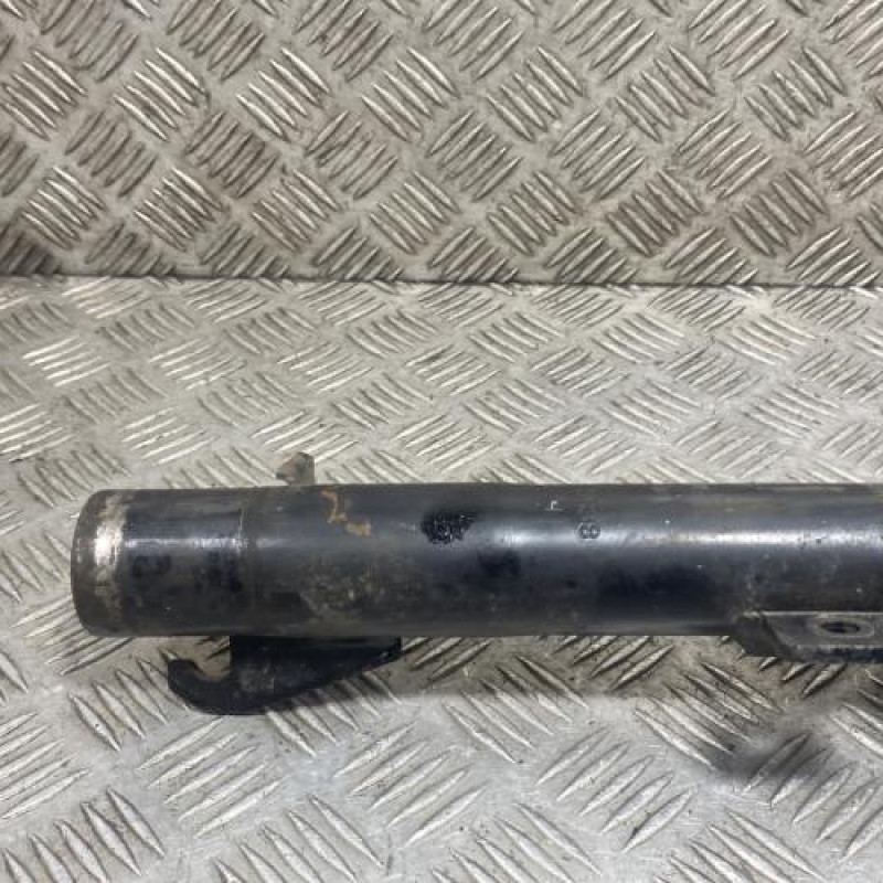 Amortisseur avant gauche FORD FIESTA 5 Photo n°2