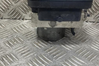 Bloc ABS (freins anti-blocage) MERCEDES CLASSE A 176