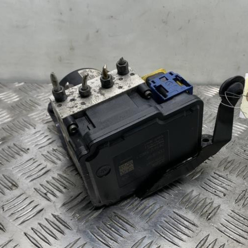 Bloc ABS (freins anti-blocage) RENAULT SCENIC 3 Photo n°1