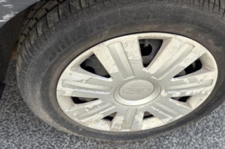 Anti brouillard droit (feux) FORD FIESTA 5