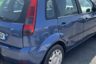 Anti brouillard droit (feux) FORD FIESTA 5