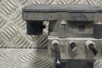 Bloc ABS (freins anti-blocage) OPEL CORSA E Photo n°1