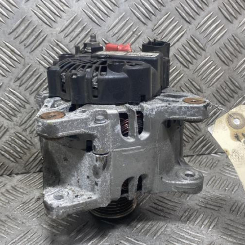 Alternateur RENAULT CAPTUR 1 Photo n°1