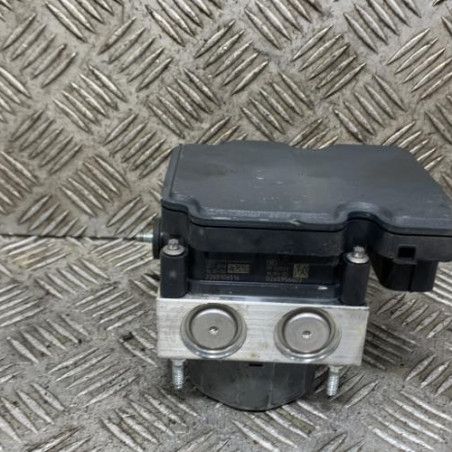 Bloc ABS (freins anti-blocage) RENAULT CAPTUR 1 Photo n°1