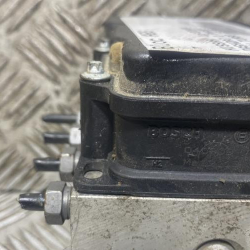 Bloc ABS (freins anti-blocage) NISSAN QASHQAI 1 Photo n°6