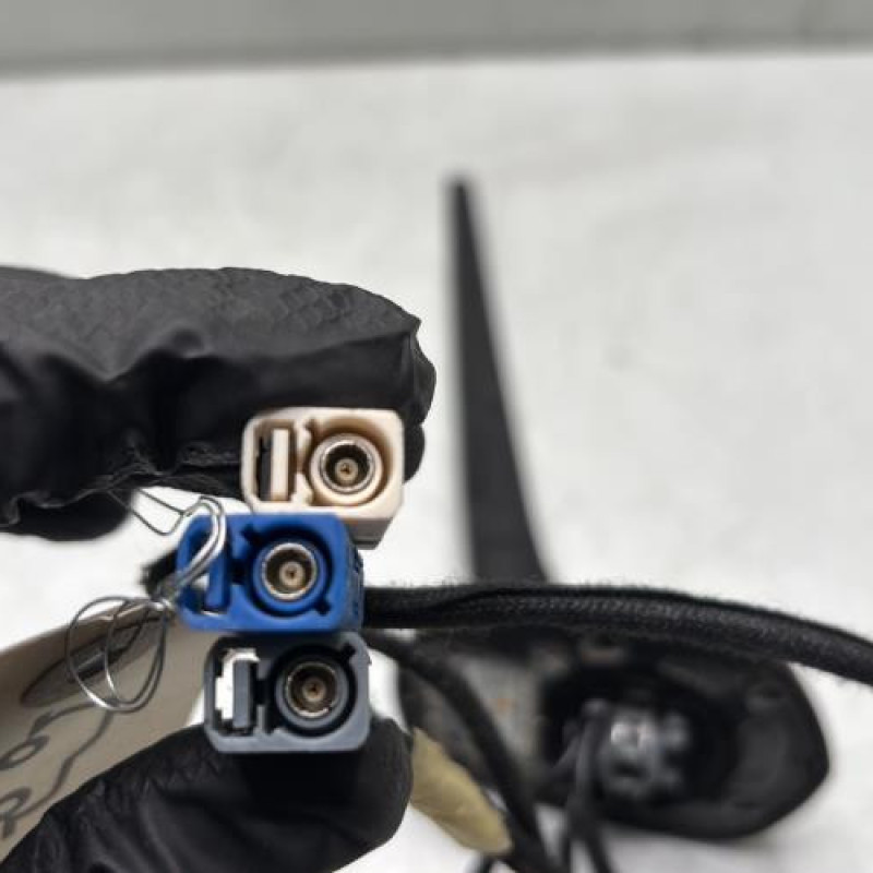 Antenne ALFA ROMEO GIULIETTA 2 Photo n°4