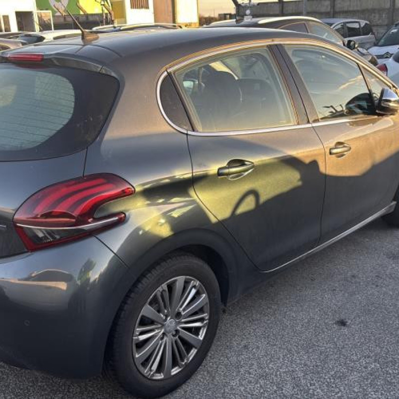 Bloc ABS (freins anti-blocage) PEUGEOT 208 1 Photo n°6