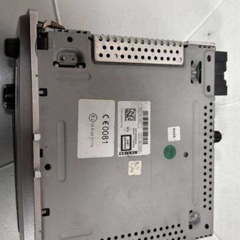 Autoradio d'origine RENAULT GRAND SCENIC 3 Photo n°2