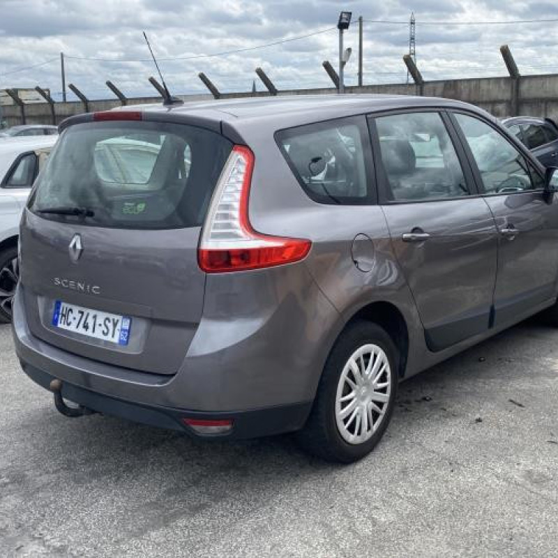 Autoradio d'origine RENAULT GRAND SCENIC 3 Photo n°7