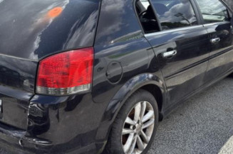 Anti brouillard gauche (feux) OPEL SIGNUM