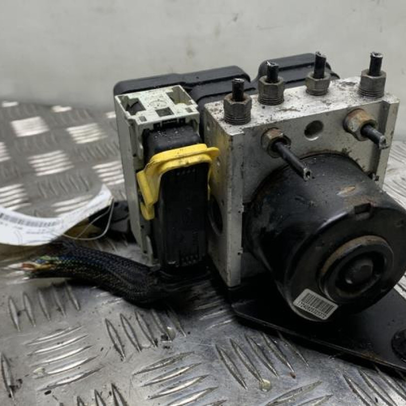 Bloc ABS (freins anti-blocage) PEUGEOT 206 Photo n°3