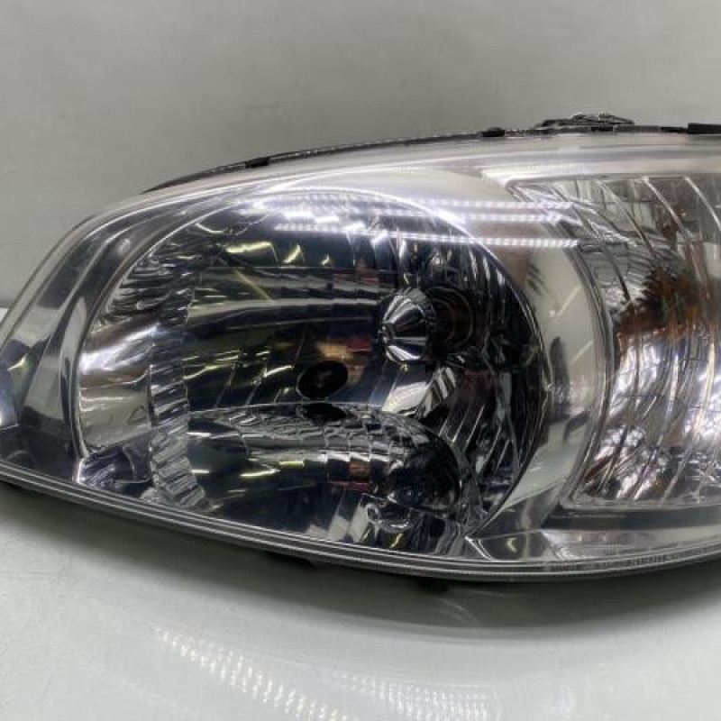 Optique avant principal gauche (feux)(phare) HYUNDAI GETZ Photo n°1