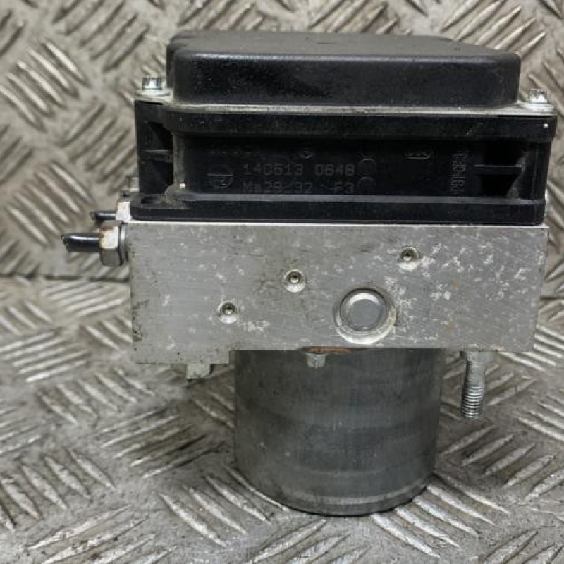 Bloc ABS (freins anti-blocage) NISSAN QASHQAI 1 Photo n°3