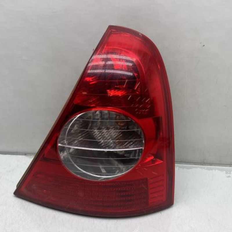 Feu arriere principal droit (feux) RENAULT CLIO 2 Photo n°1