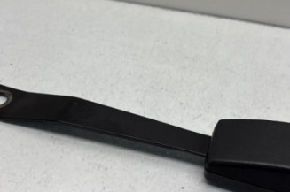 Attache ceinture avant gauche TOYOTA YARIS 1 Photo n°1