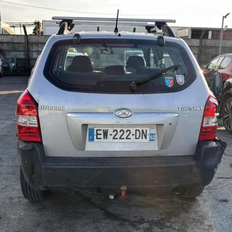 Attache ceinture arriere gauche HYUNDAI TUCSON 1 Photo n°8