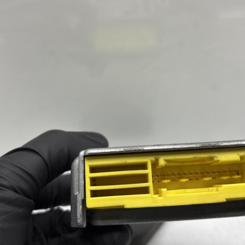 Boitier air bag RENAULT CLIO 2 Photo n°3